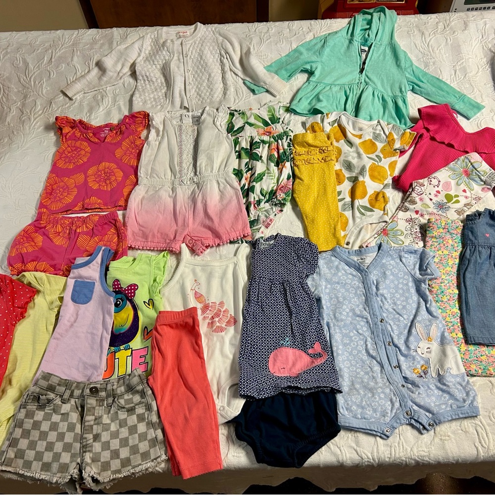 Baby girl 9-12m summer lot! Huge savings on great items. Brands.